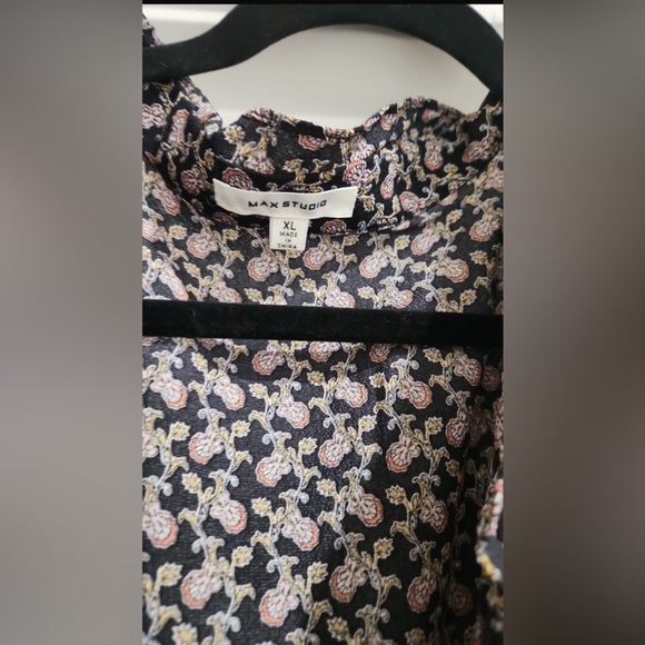 Max studio Floral Maxi Dress - Picture 2 of 4